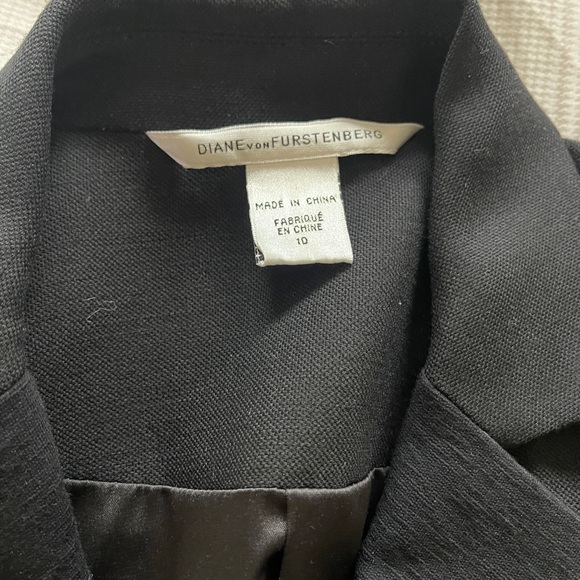 Diane Von Furstenberg blazer - Picture 2 of 8